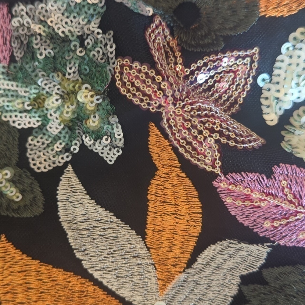 THML Garden Party floral print sequins embroidered off shoulder dress NWT Sz S - Picture 8 of 12